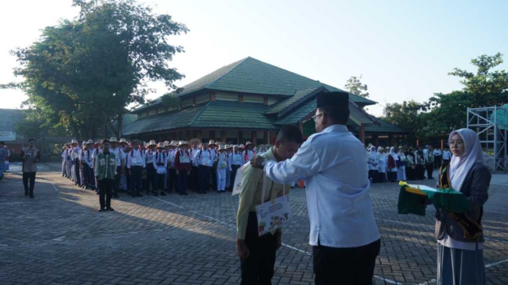 Upacara Hari Senin – 15 Juli 2024