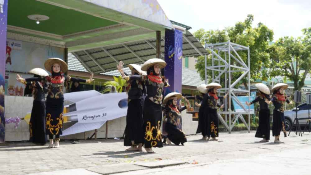 MUSTAHSIN RIMAJRA Day 9 -Donor Darah, P5 Kelas XII dan XI, Tenis Meja, Tahfidz – Selasa,18 Februari 2025