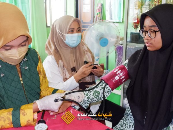 Dokumentasi Penjaringan Kesehatan Kelas X Dari Puskesmas Terminal - 27 September 2022 Dokumentasi Penjaringan Kesehatan Kelas X Dari Puskesmas Terminal - 27 September 2022