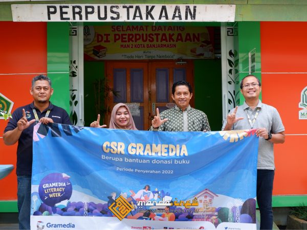 Dokumentasi Penyerahan Csr Donasi Buku Gramedia - 29 September 2022 Dokumentasi Penyerahan Csr Donasi Buku Gramedia - 29 September 2022