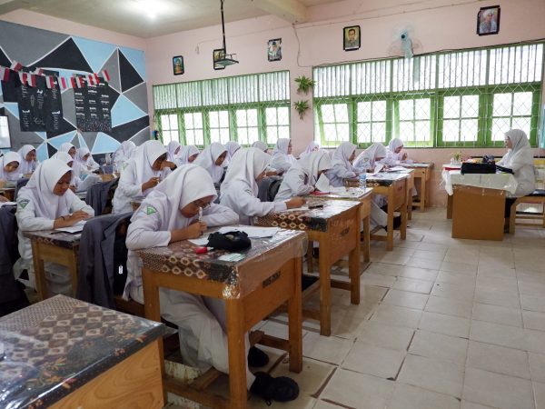 Asesmen Akhir Semester Ganjil Tahun Pelajaran 2023/2024 - 27 November 2023 Asesmen Akhir Semester Ganjil Tahun Pelajaran 2023/2024 - 27 November 2023