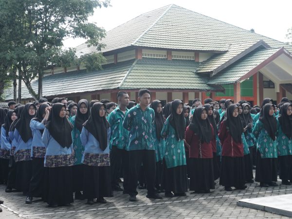 PEMBEKALAN MAGANG KELAS XI - 29 Februari 2024 PEMBEKALAN MAGANG KELAS XI - 29 Februari 2024