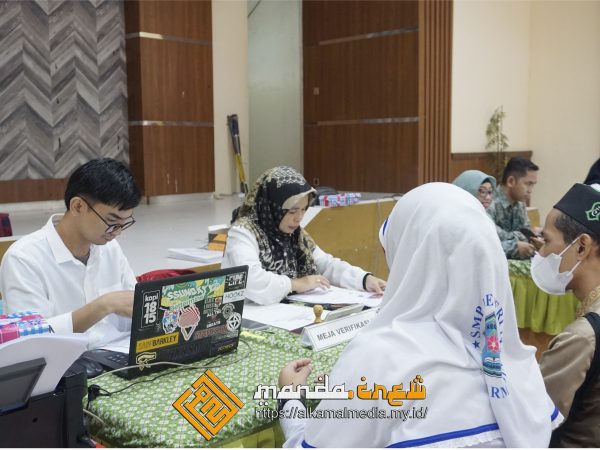 Penyerahan/Verifikasi berkas sekaligus Tes BTA/Wawancara bagi Calon Peserta Didik Baru Jalur prestasi dan Ma'had - 29 April 2024