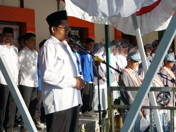 upacara bendera senin - 2 September 2024 upacara bendera senin - 2 September 2024