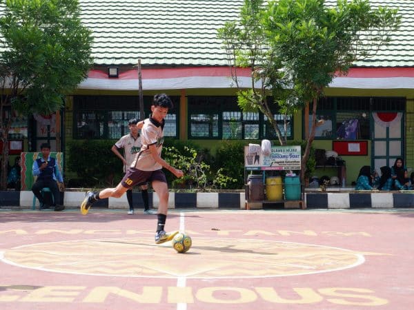 Lomba Peringatan Hari Kemerdekaan 15 Agustus 2024 Lomba Peringatan Hari Kemerdekaan 15 Agustus 2024