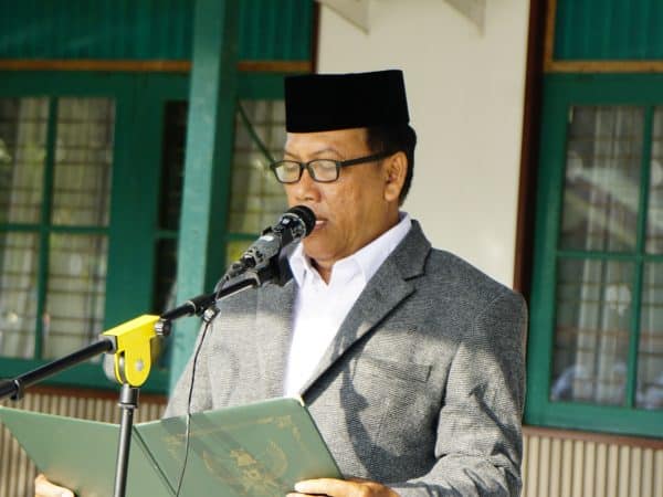UPACARA BENDERA SEKALIGUS PELANTIKAN MPKOS PERIODE 2024/2025 - Senin 14 Oktober 2024 -