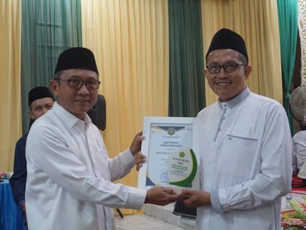 Tasyakuran Hari Amal Bhakti Ke-79 dan Penyerahan Penghargaan Kontributor Berita Paling Aktif - Rabu 8 Januari 2025 Tasyakuran Hari Amal Bhakti Ke-79 dan Penyerahan Penghargaan Kontributor Berita Paling Aktif - Rabu 8 Januari 2025