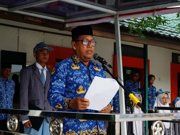 Upacara Hari Pahlawan senin 10 November 2025